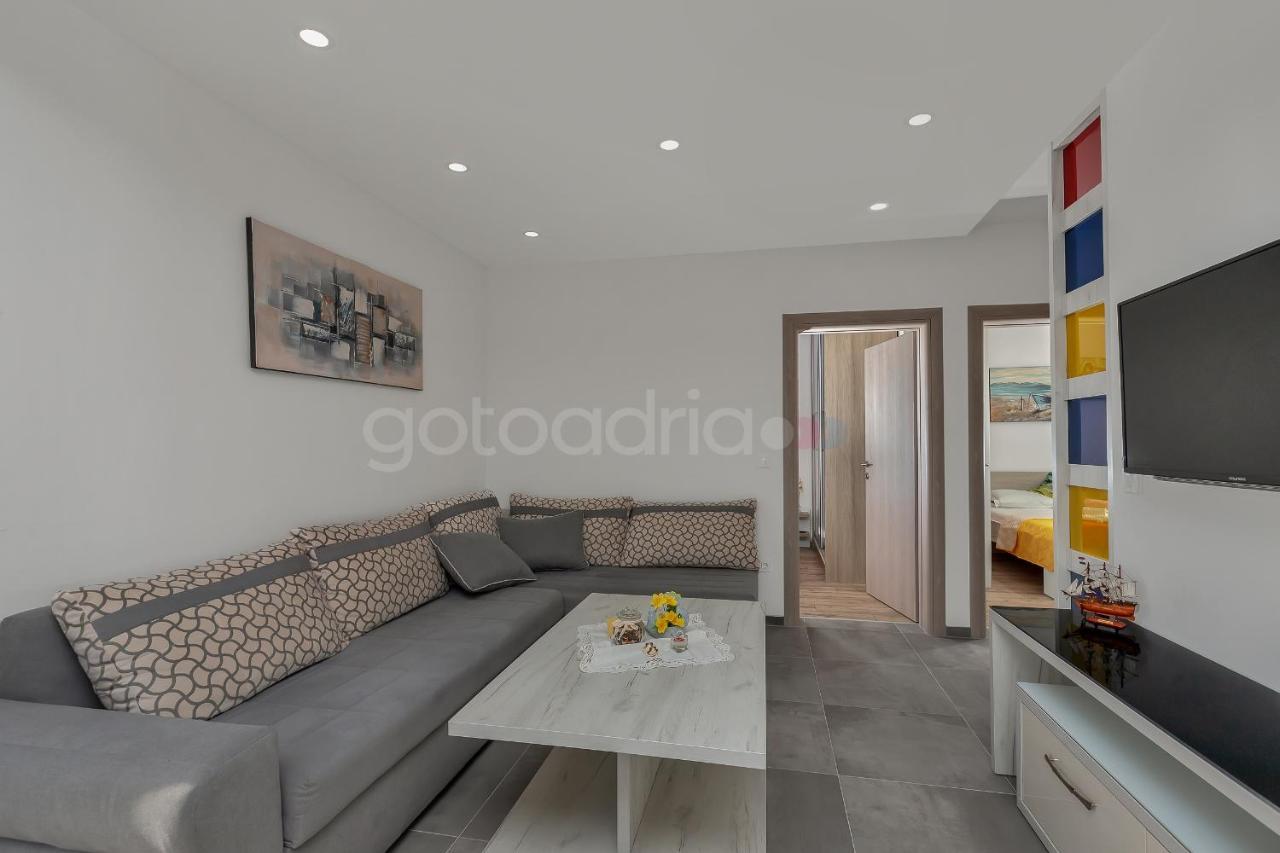 Luxury Apartment Poseidon - Free Beach Parking Makarska Exterior foto